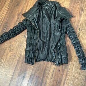 Faux leather ruched jacket m